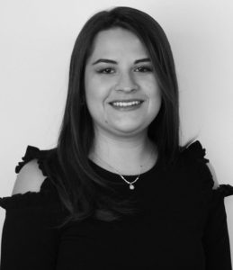 Péndola, Javiera