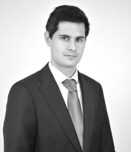 Larraín, Vicente